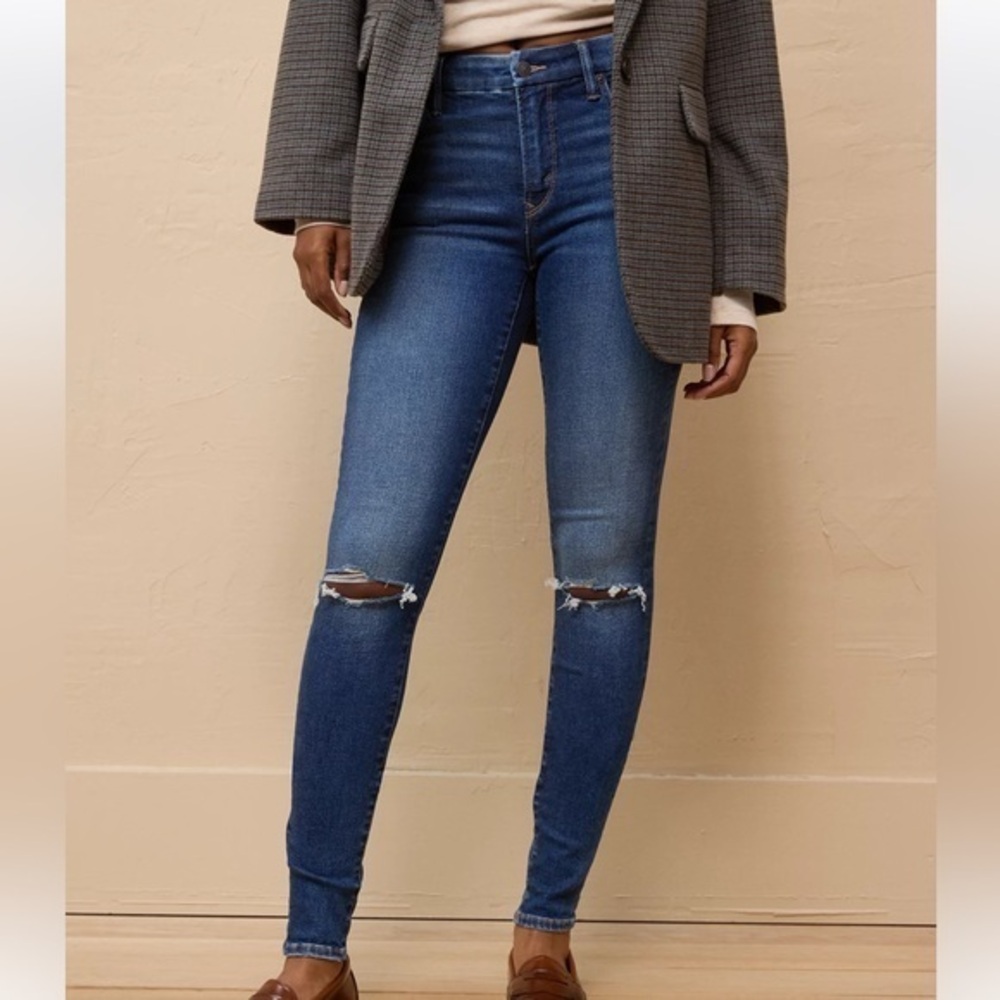 American Eagle High Waist Skinny Ripped Jeans Sz 18